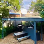 Mermaid Beach 2Br Heated Pool